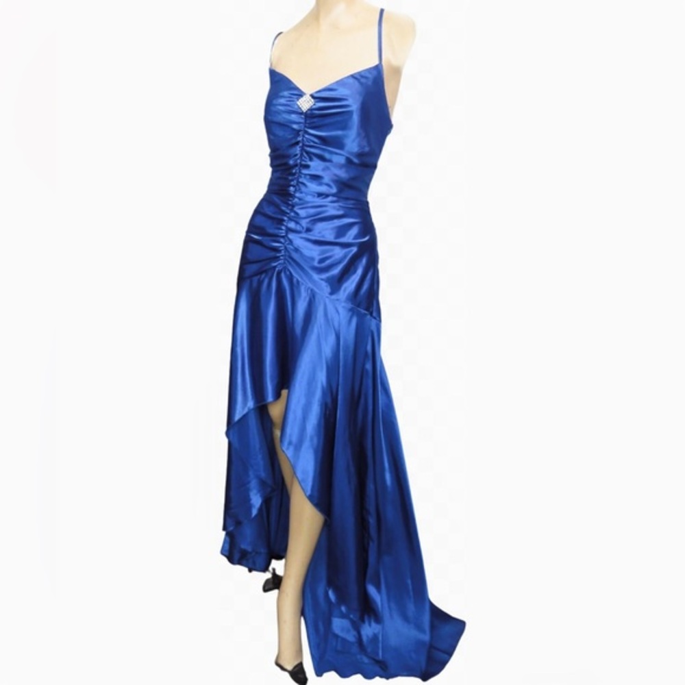 Jessica McClintock for Gunne Sax high low gown
